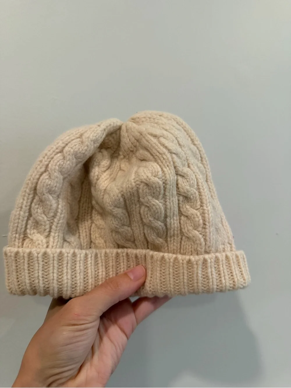 GAP 100% Natural Lambswool Cable Knit Beanie Winter Hat Cream Kids Toddler